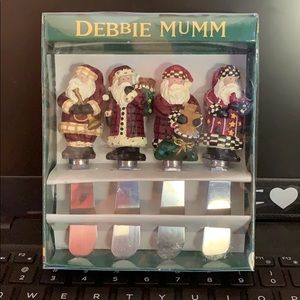 Debbie Mumm Santa cheese spreaders
